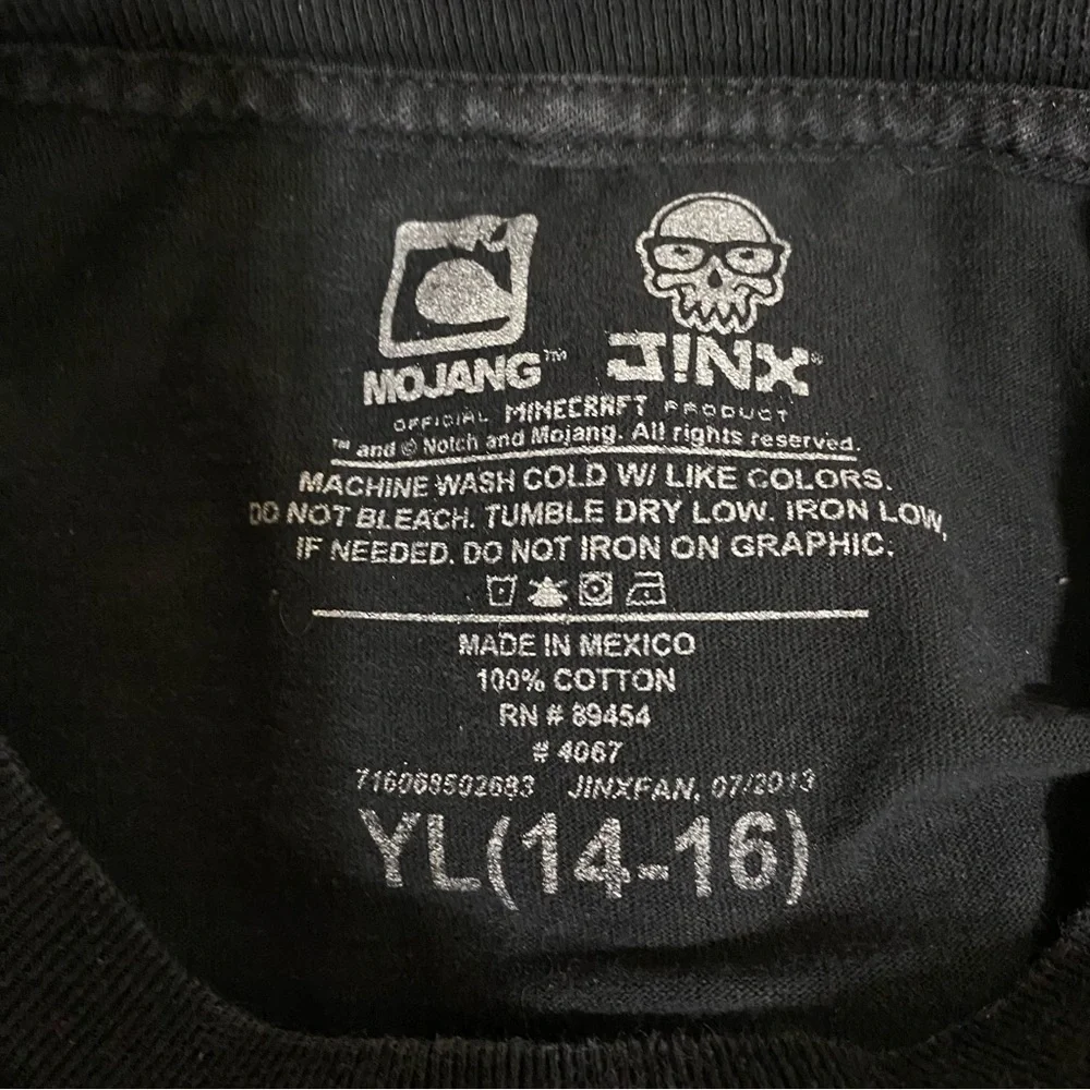 Mojang - Jinx Kid’s Minecraft Black Long Sleeve Tee